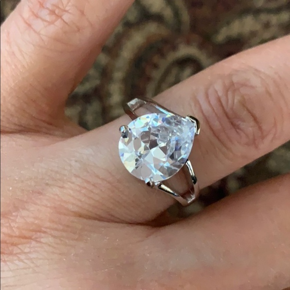 New 925 Sterling Silver 4ct Pear Engagement Ring size 8
